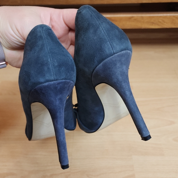 Enzo Angiolini Eamielee Peep Toe Ruffle Bow Suede Leather Heels Size 9.5M - Picture 10 of 17